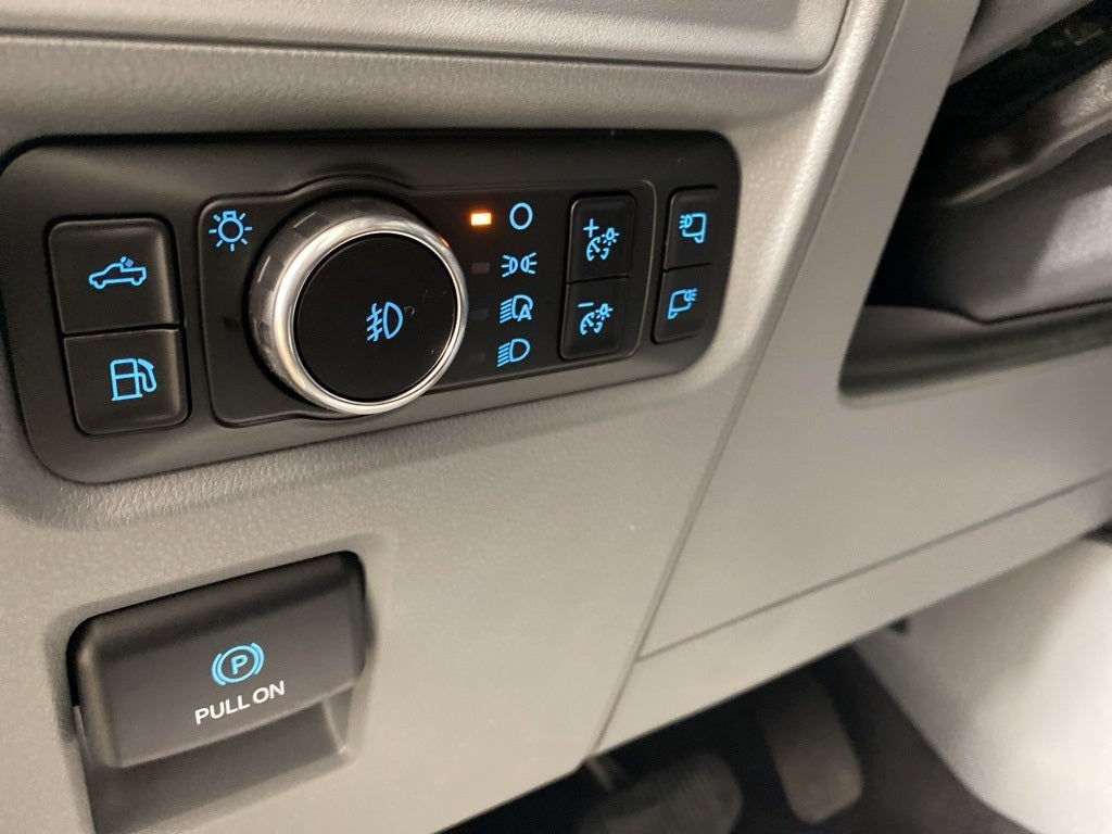 2025 Ford F-150 XLT SuperCrew