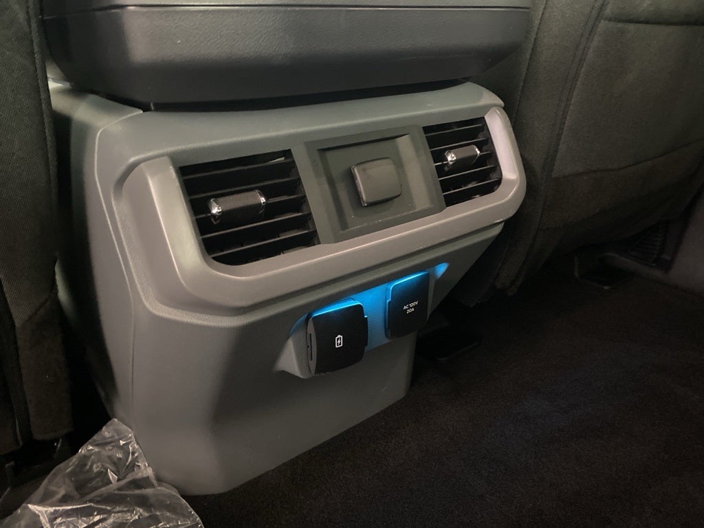 2025 Ford F-150 XLT SuperCrew