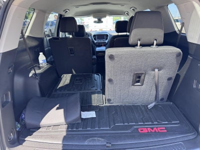 2022 GMC Acadia SLE