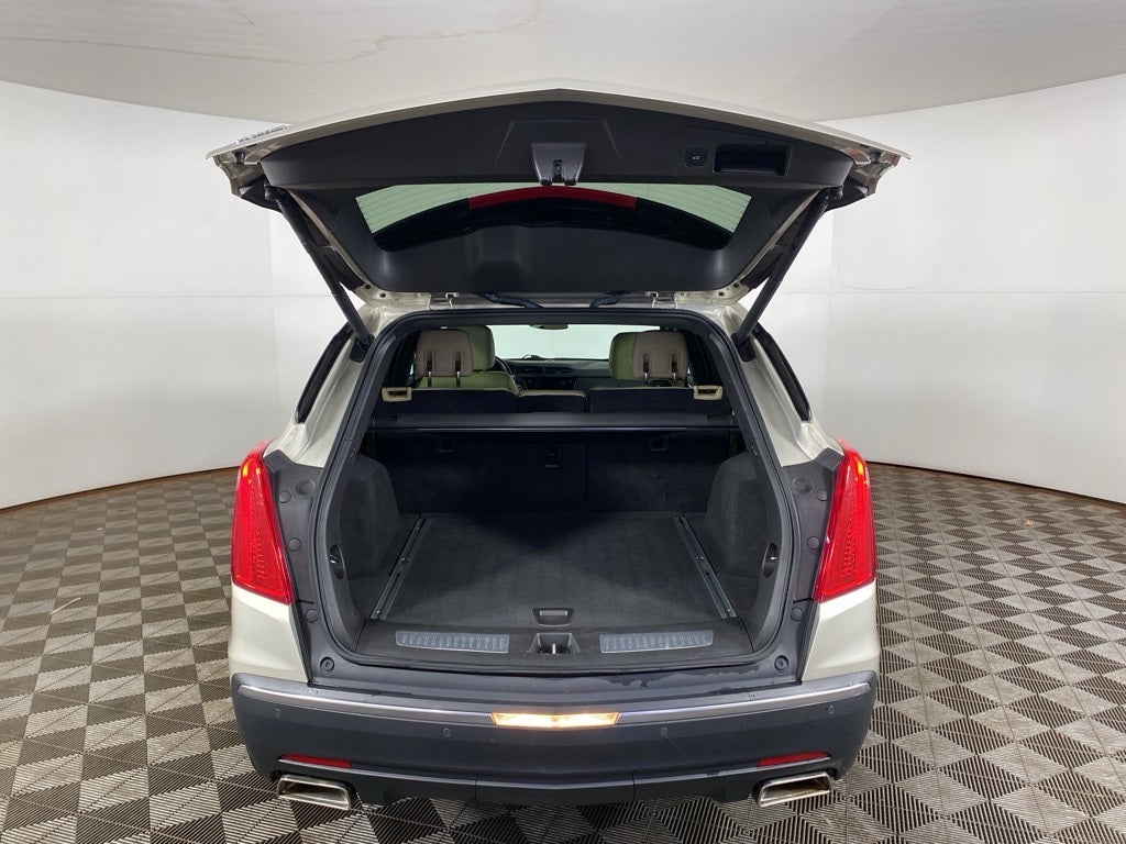 2017 Cadillac XT5 Premium Luxury