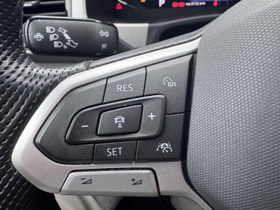 2023 Volkswagen Atlas Cross Sport 2.0T SEL R-Line Black