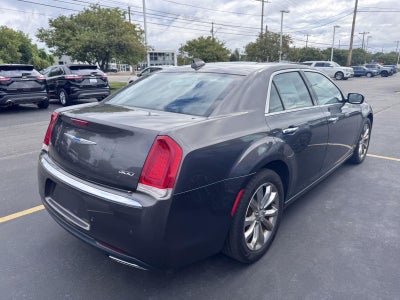 2018 Chrysler 300 Limited