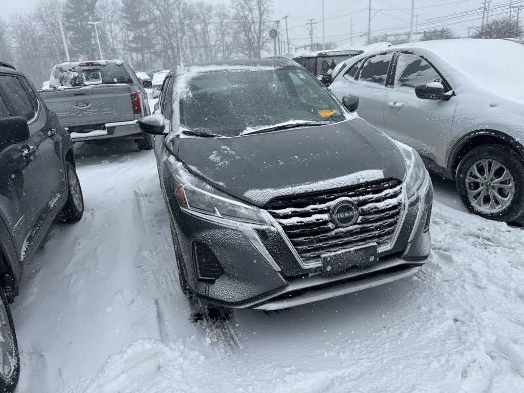 2023 Nissan Kicks SV