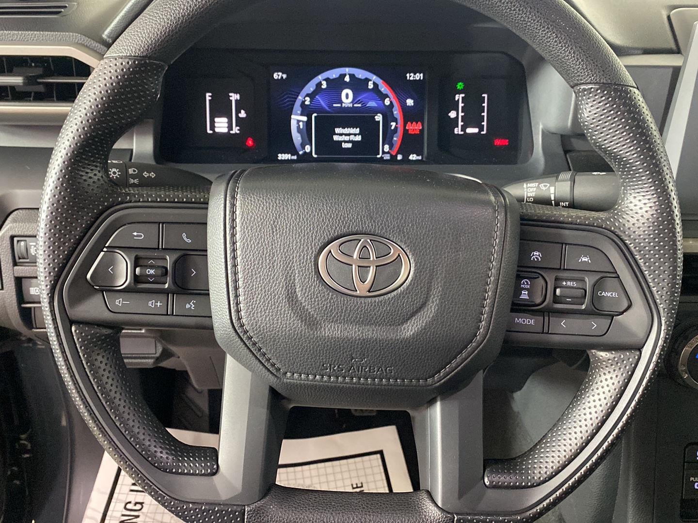 2025 Toyota Tacoma SR