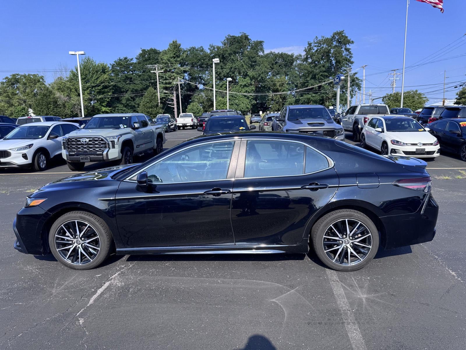 2021 Toyota Camry SE