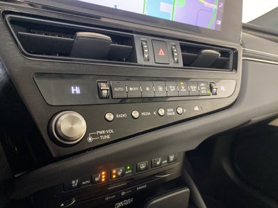 2022 Lexus ES 350 Ultra Luxury