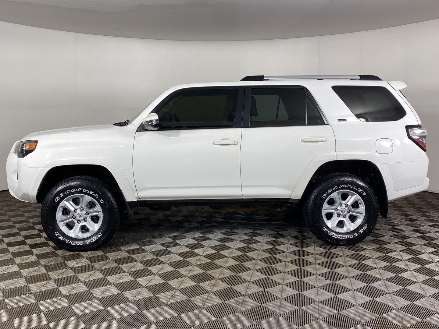 2022 Toyota 4Runner SR5 Premium