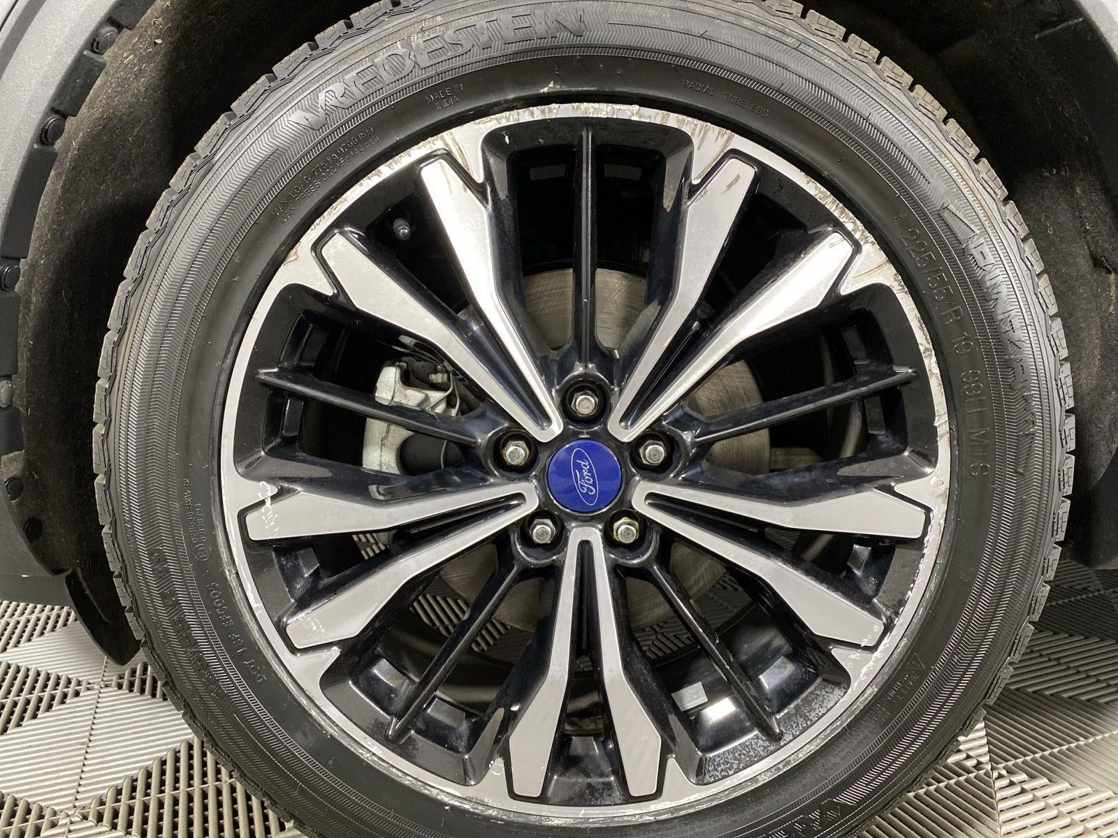 2022 Ford Escape SE Hybrid