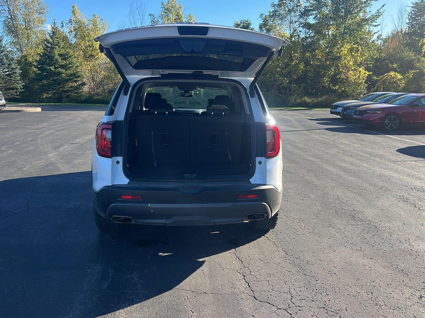 2023 GMC Acadia AT4