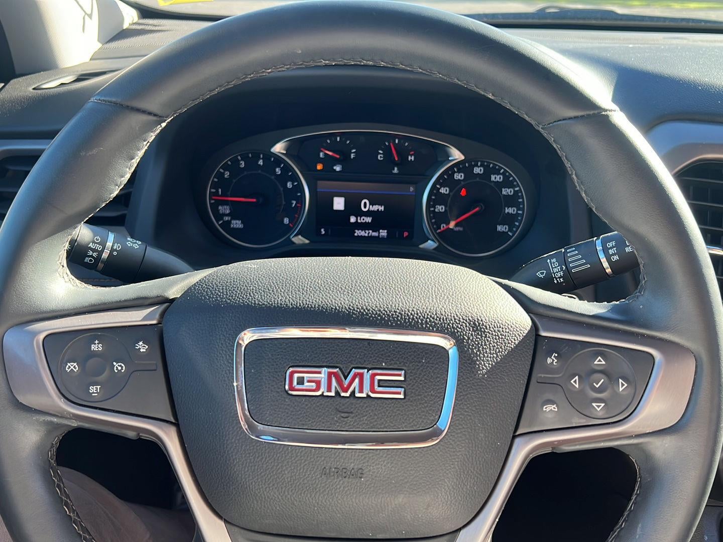 2023 GMC Acadia AT4