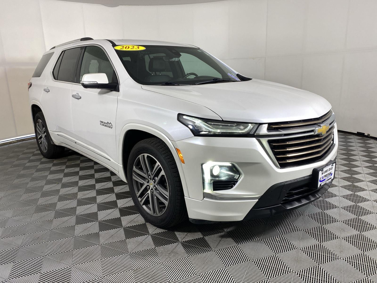 2023 Chevrolet Traverse High Country