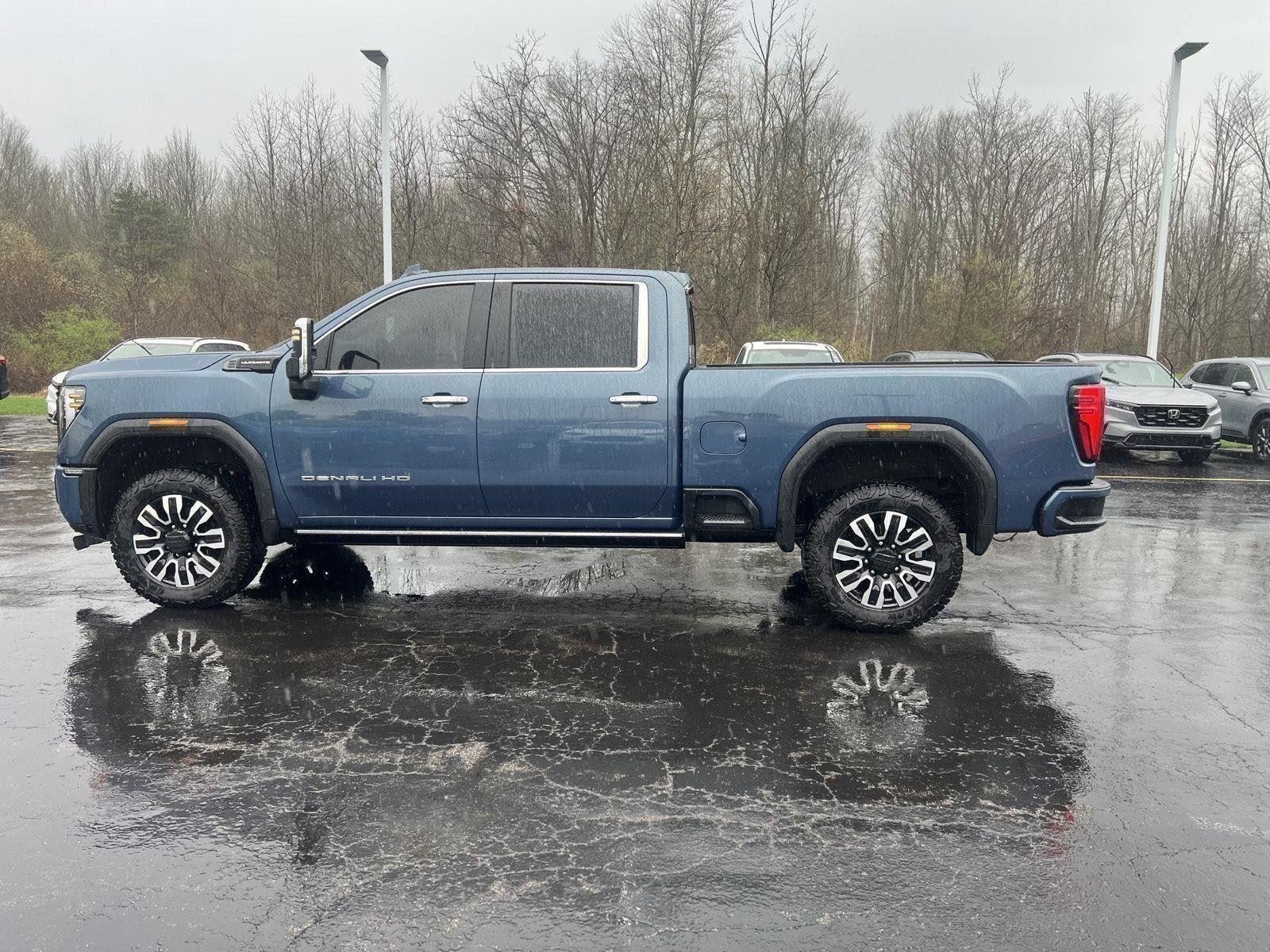 2025 GMC Sierra 2500HD Denali Ultimate