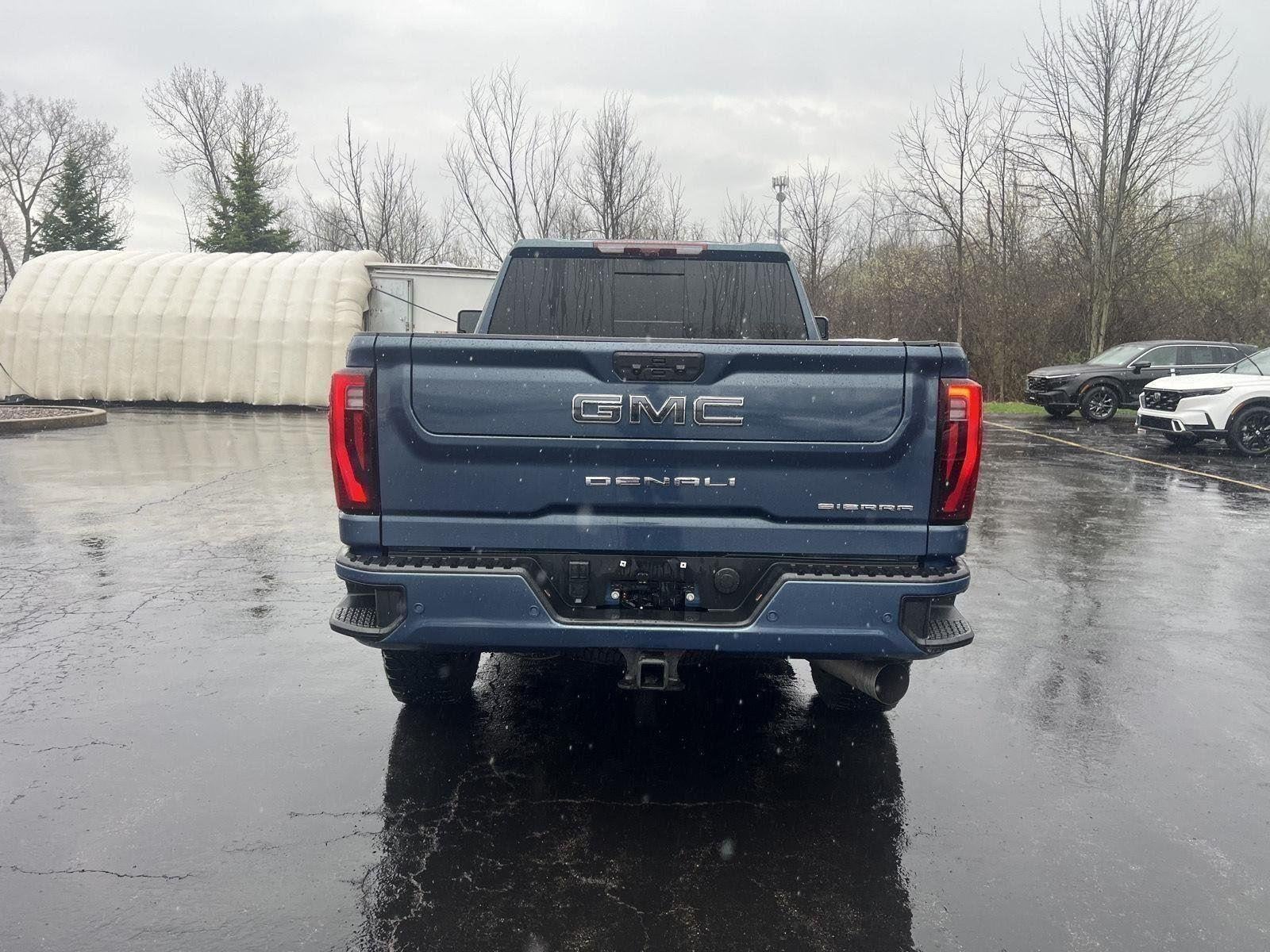 2025 GMC Sierra 2500HD Denali Ultimate