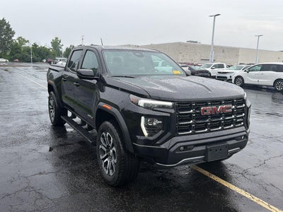 2024 GMC Canyon 4WD AT4