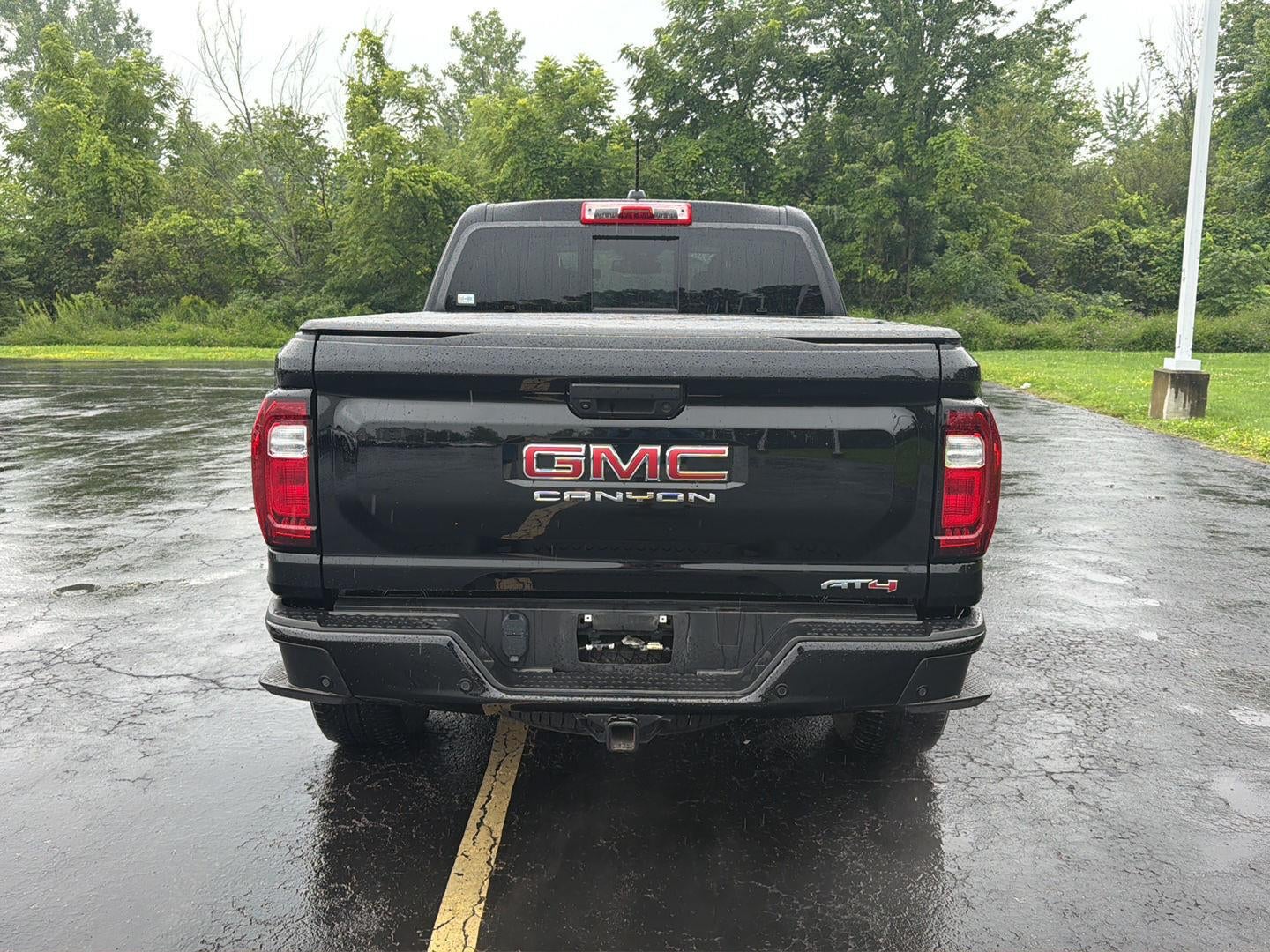 2024 GMC Canyon 4WD AT4