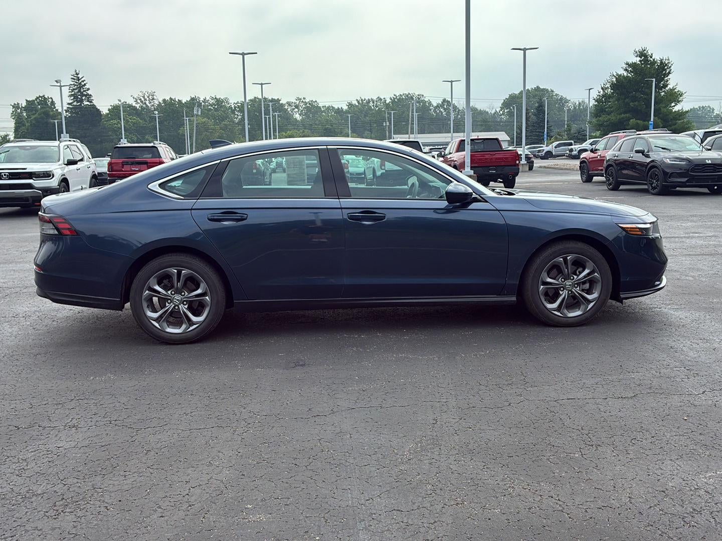 2024 Honda Accord Sedan EX