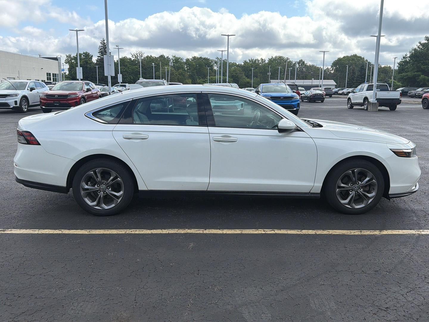 2023 Honda Accord Sedan EX