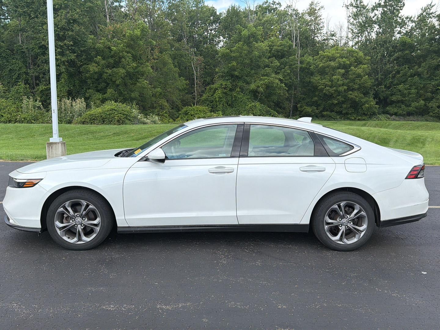 2023 Honda Accord Sedan EX