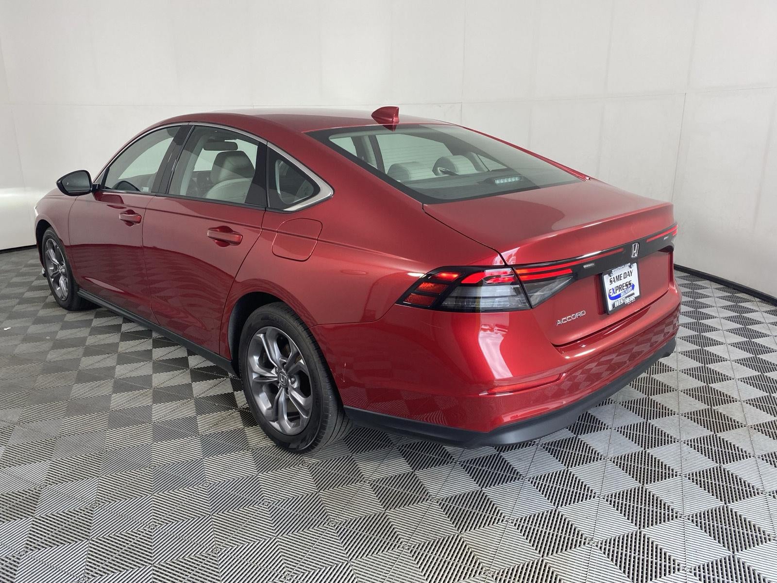 2023 Honda Accord Sedan EX