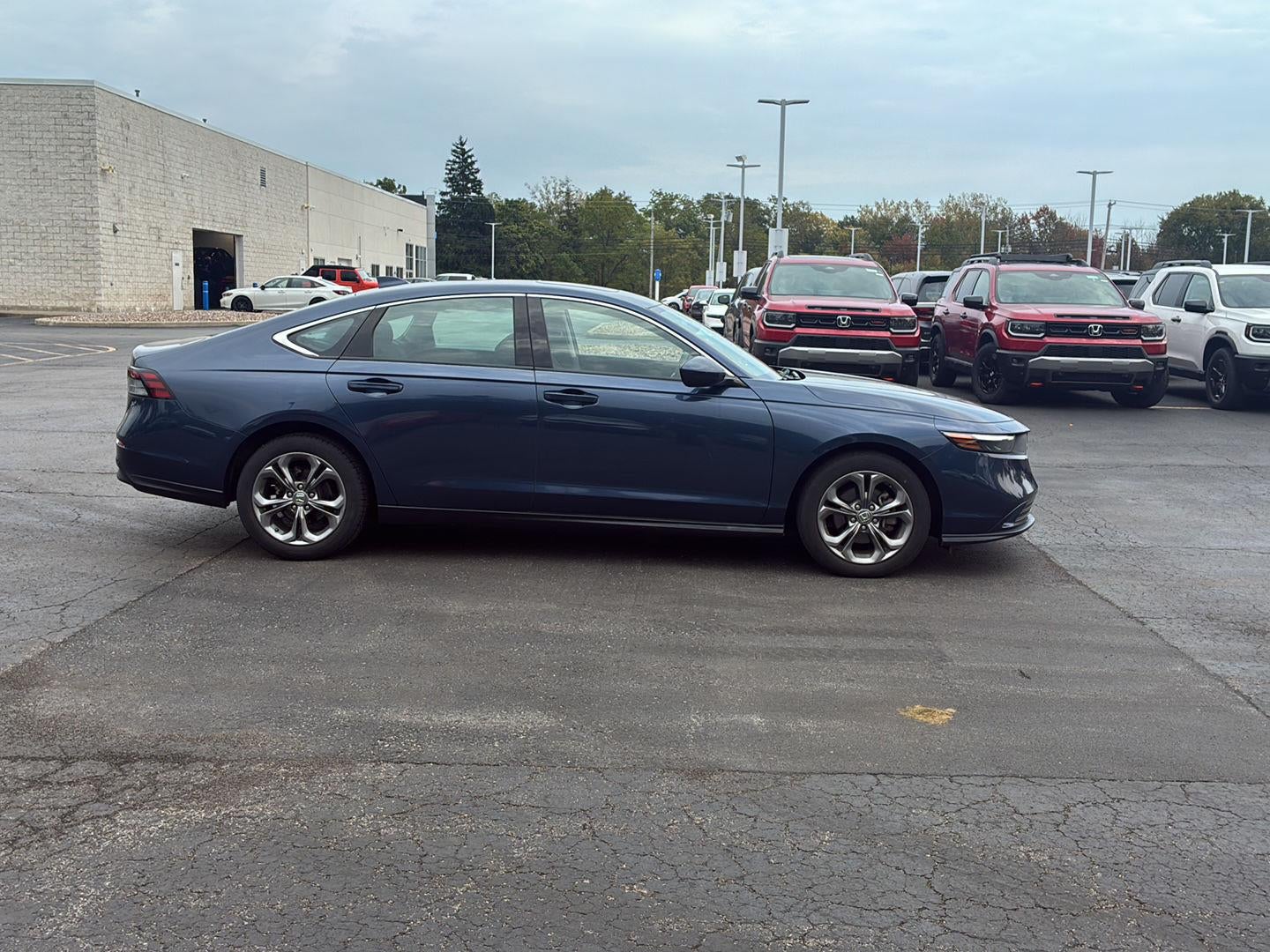 2024 Honda Accord Sedan EX