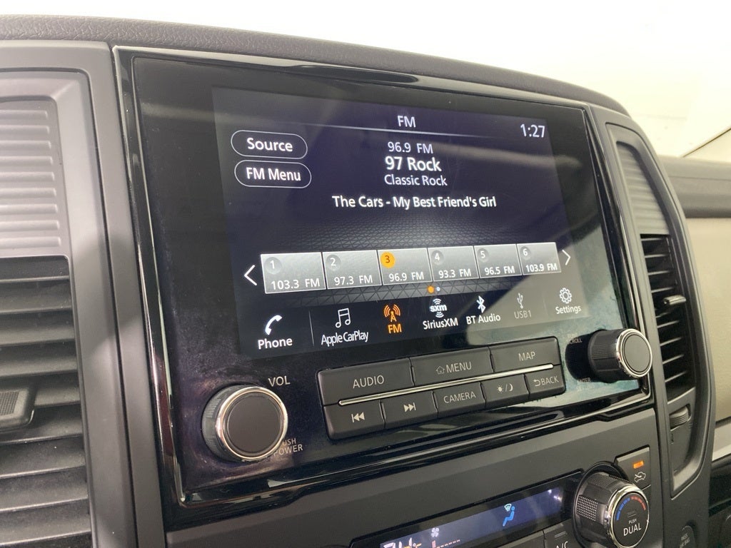 2022 Nissan Titan SV