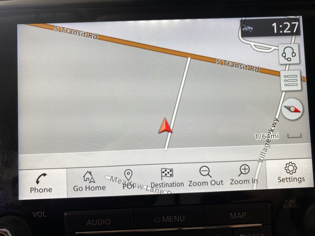 2022 Nissan Titan SV