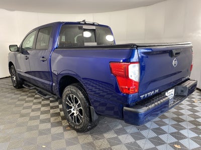 2022 Nissan Titan SV
