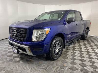 2022 Nissan Titan SV
