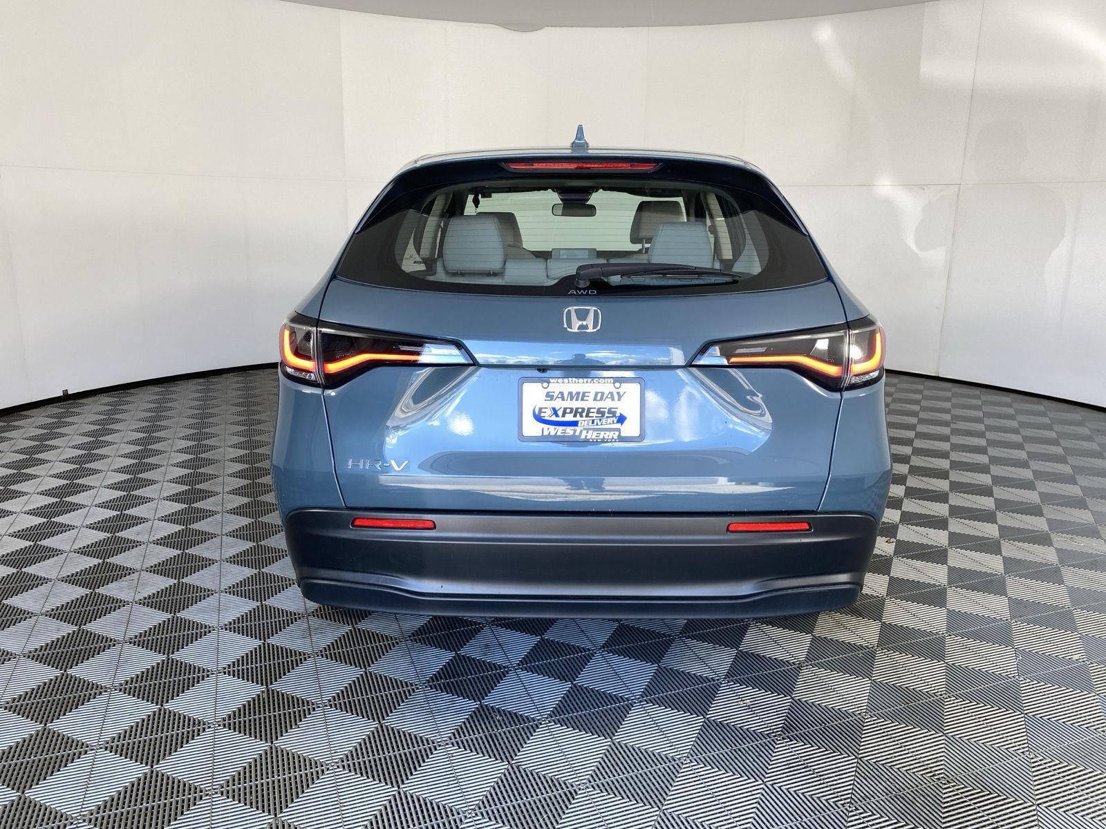 2023 Honda HR-V LX