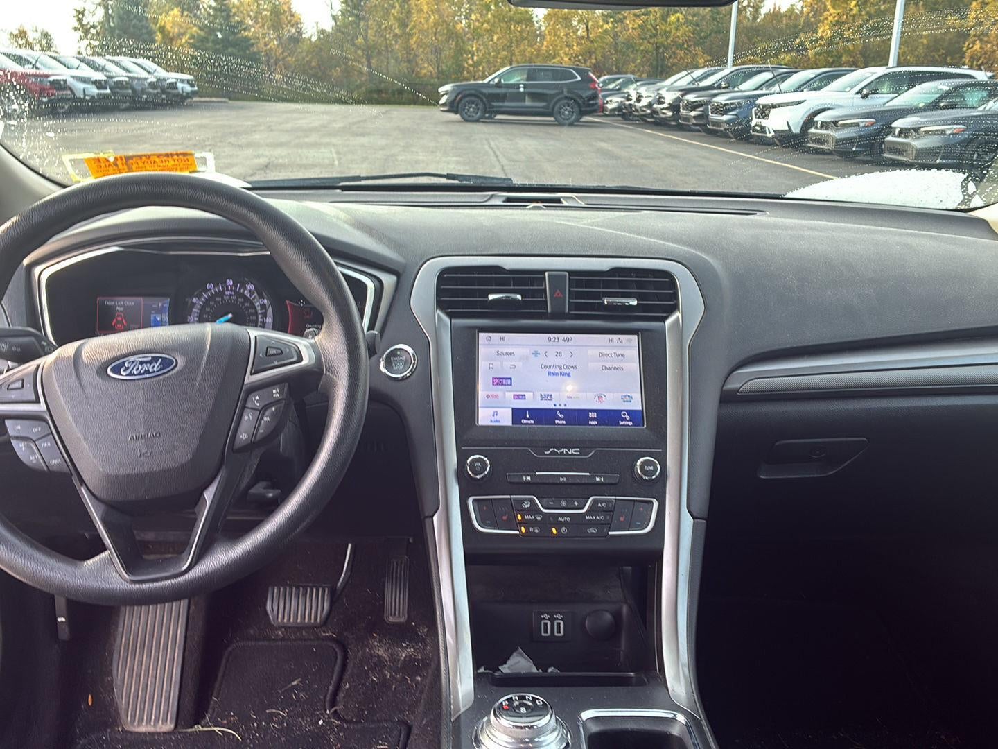 2020 Ford Fusion SE