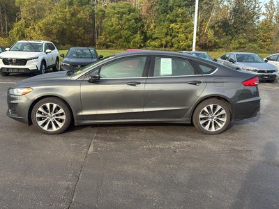 2020 Ford Fusion SE