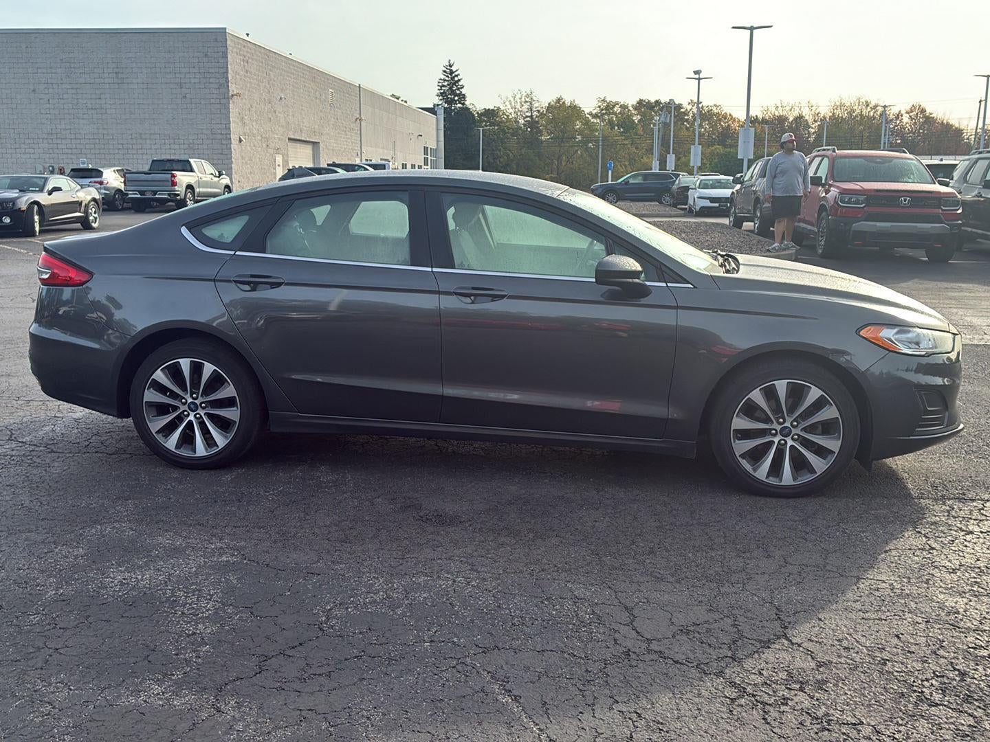 2020 Ford Fusion SE