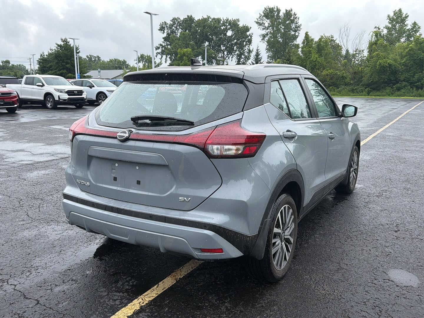 2023 Nissan Kicks SV