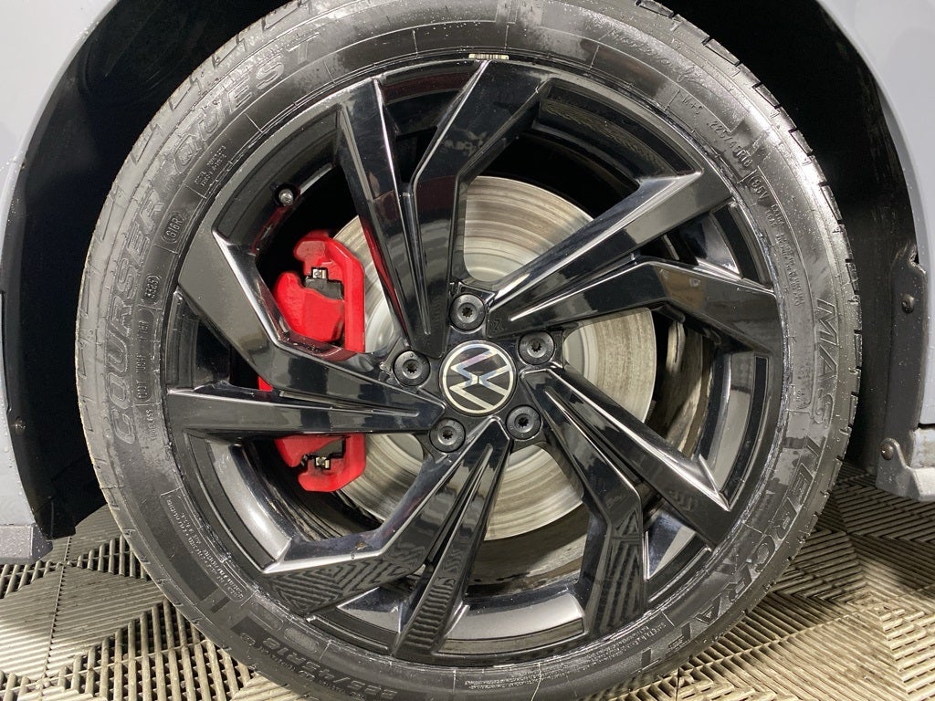 2023 Volkswagen Jetta GLI 2.0T Autobahn Manual