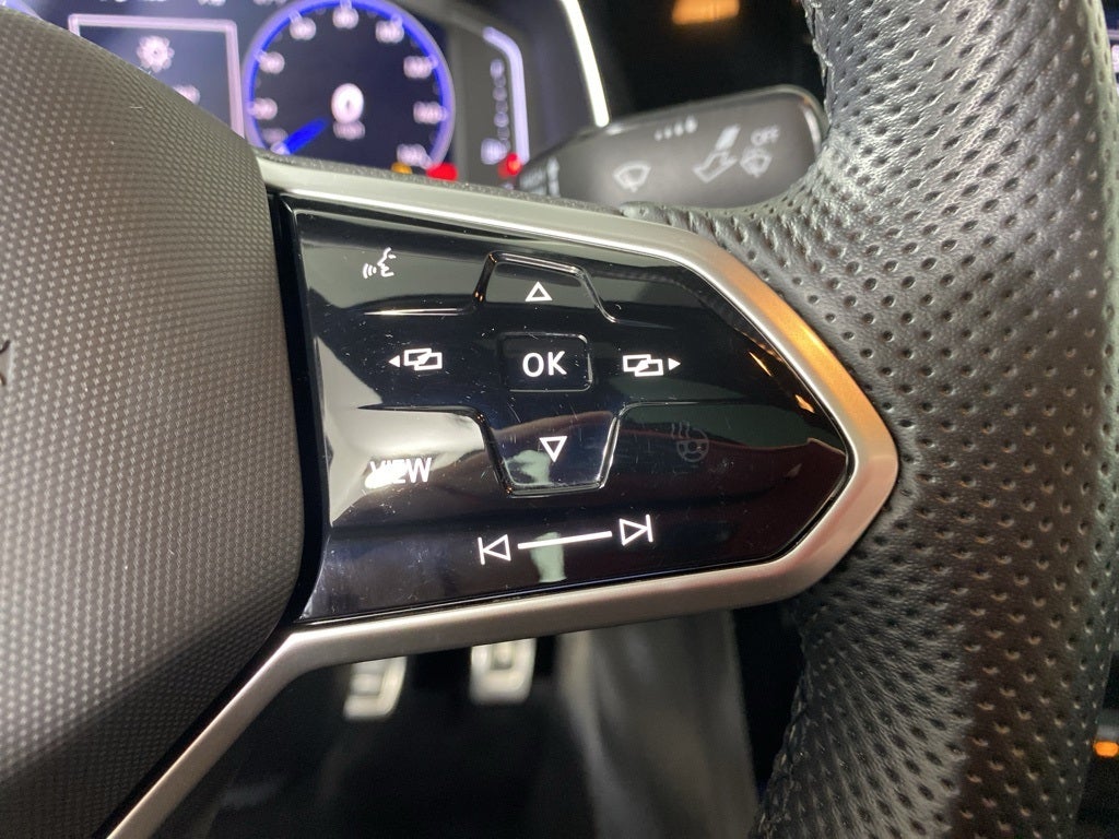 2023 Volkswagen Jetta GLI 2.0T Autobahn Manual