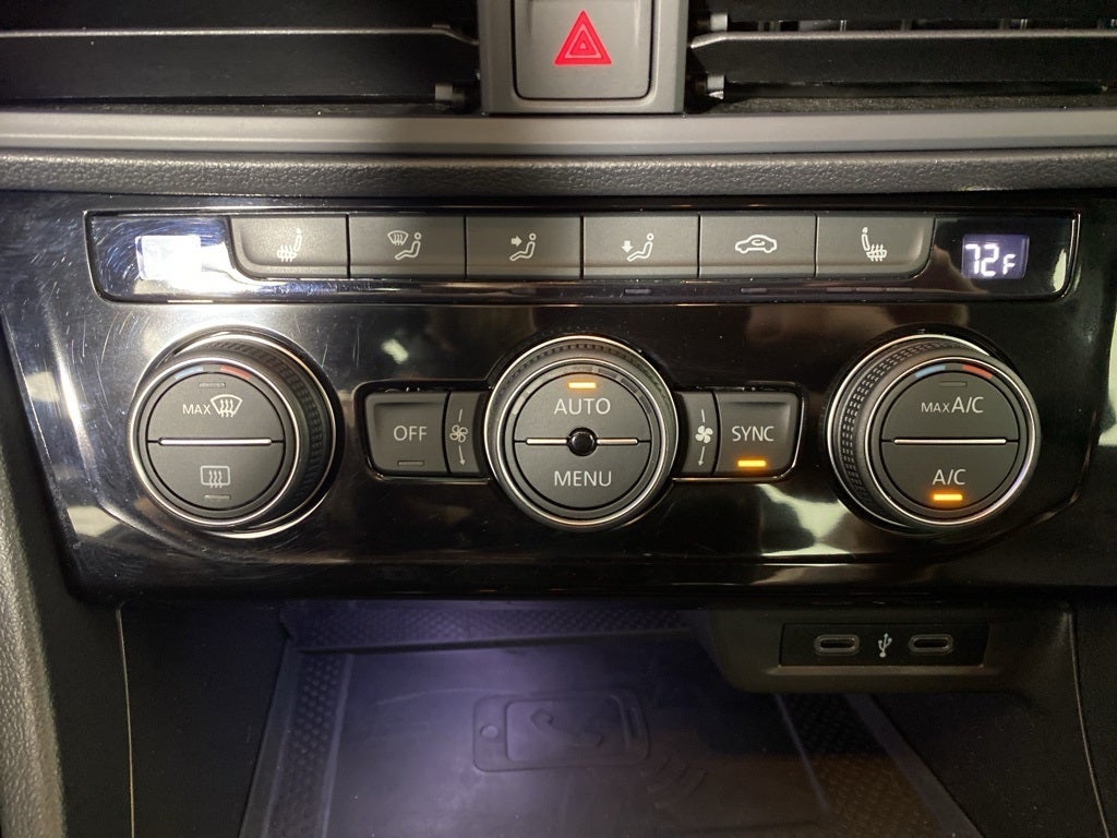 2023 Volkswagen Jetta GLI 2.0T Autobahn Manual