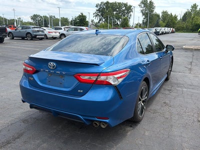 2020 Toyota Camry SE