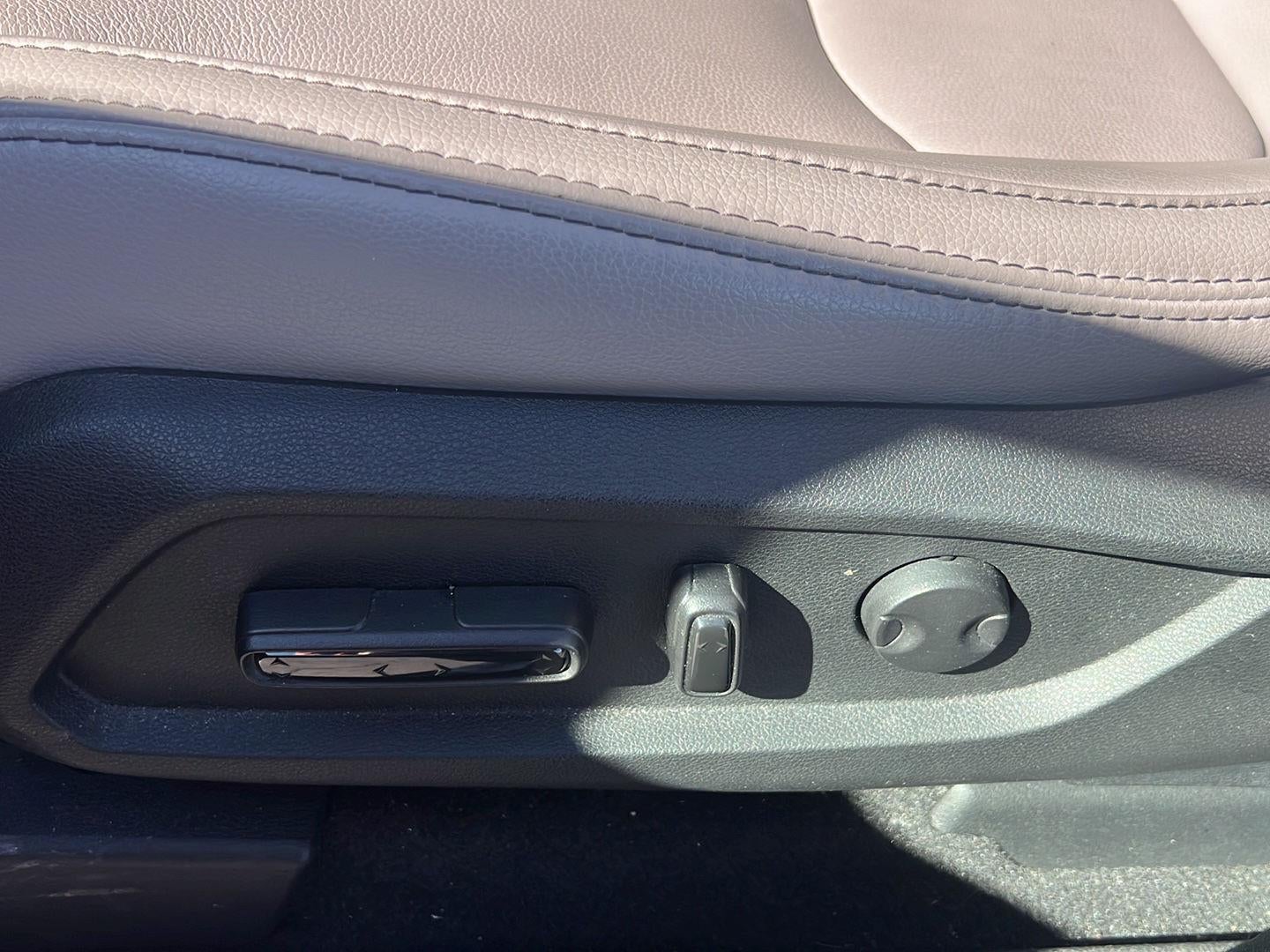 2025 Honda Pilot Base