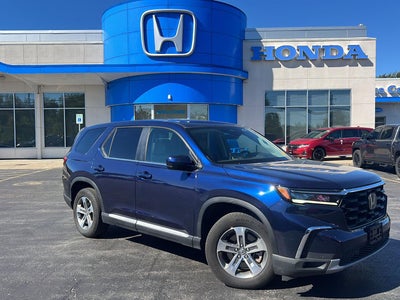 2025 Honda Pilot Base