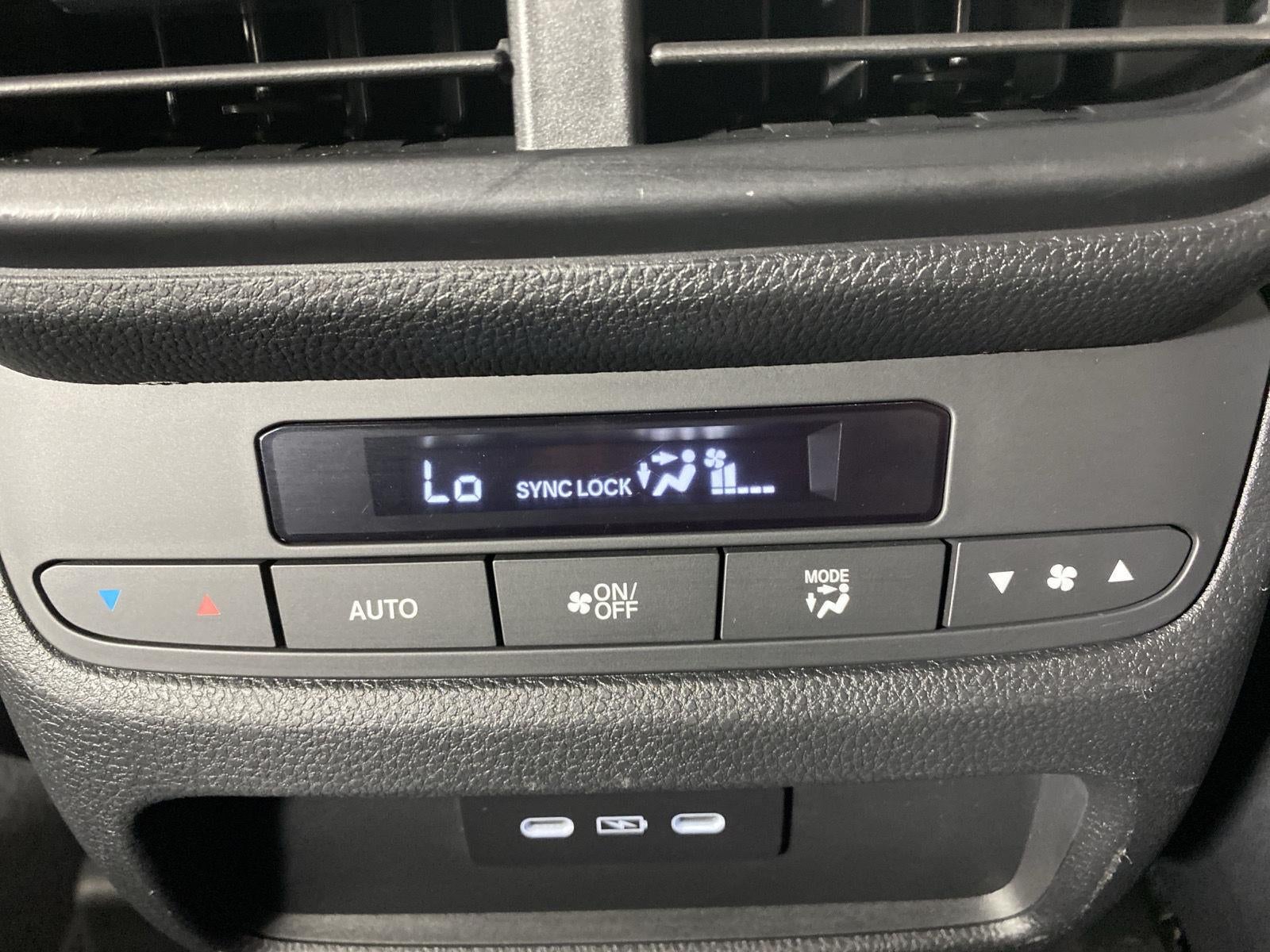 2025 Honda Pilot Base