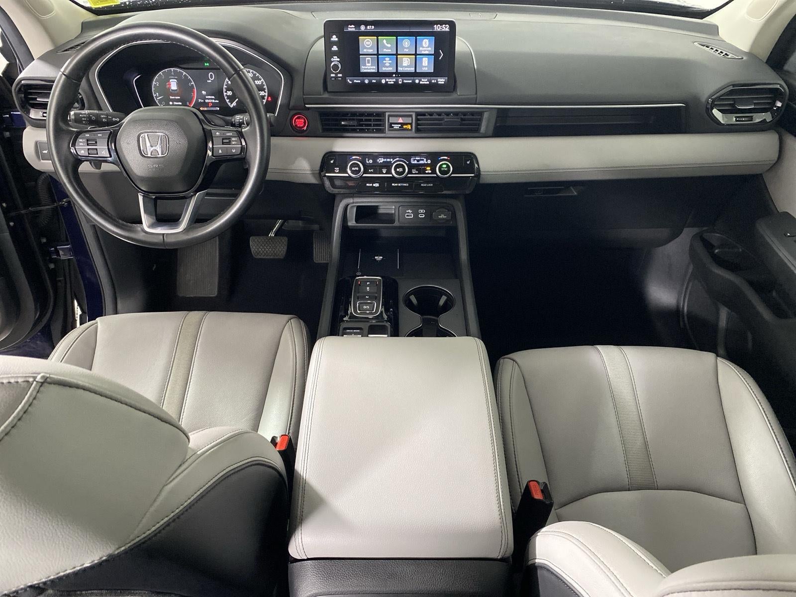2025 Honda Pilot Base