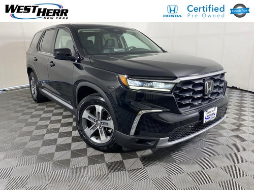 2023 Honda Pilot EX-L w/Rear Captain's Chairs