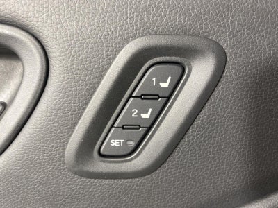 2023 Honda Pilot EX-L w/Rear Captain's Chairs