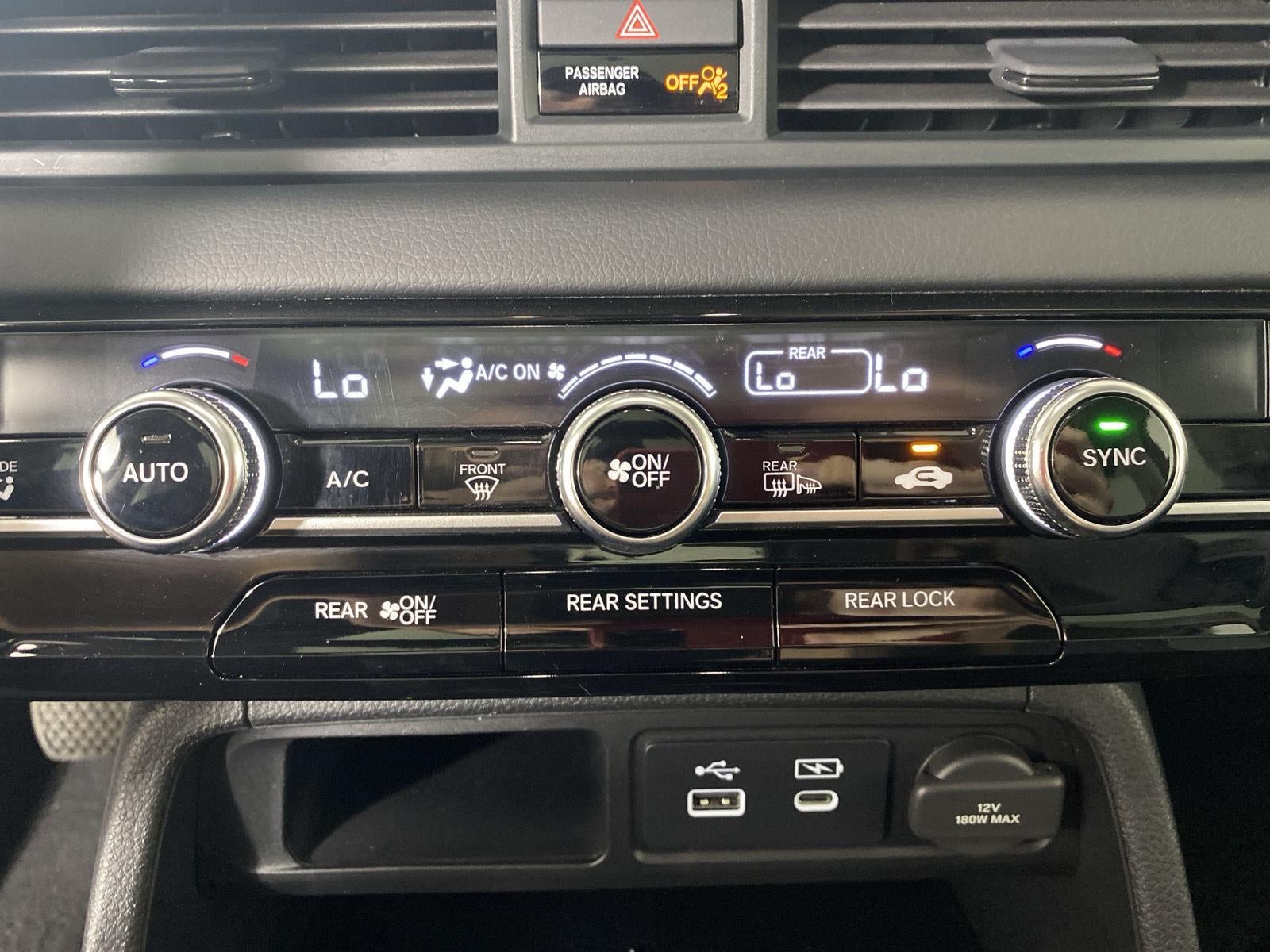 2024 Honda Pilot Touring