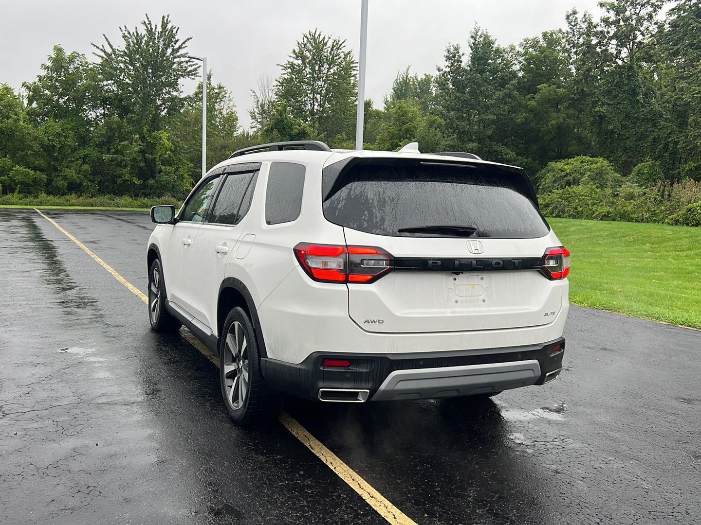 2023 Honda Pilot Elite