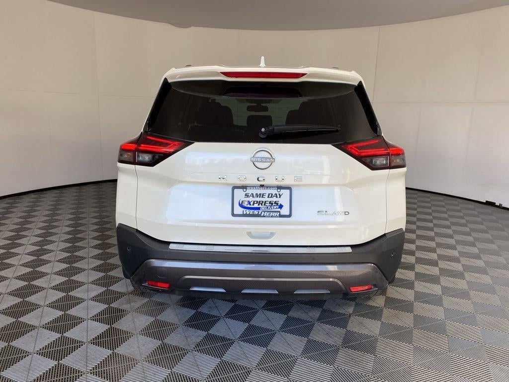 2023 Nissan Rogue SL