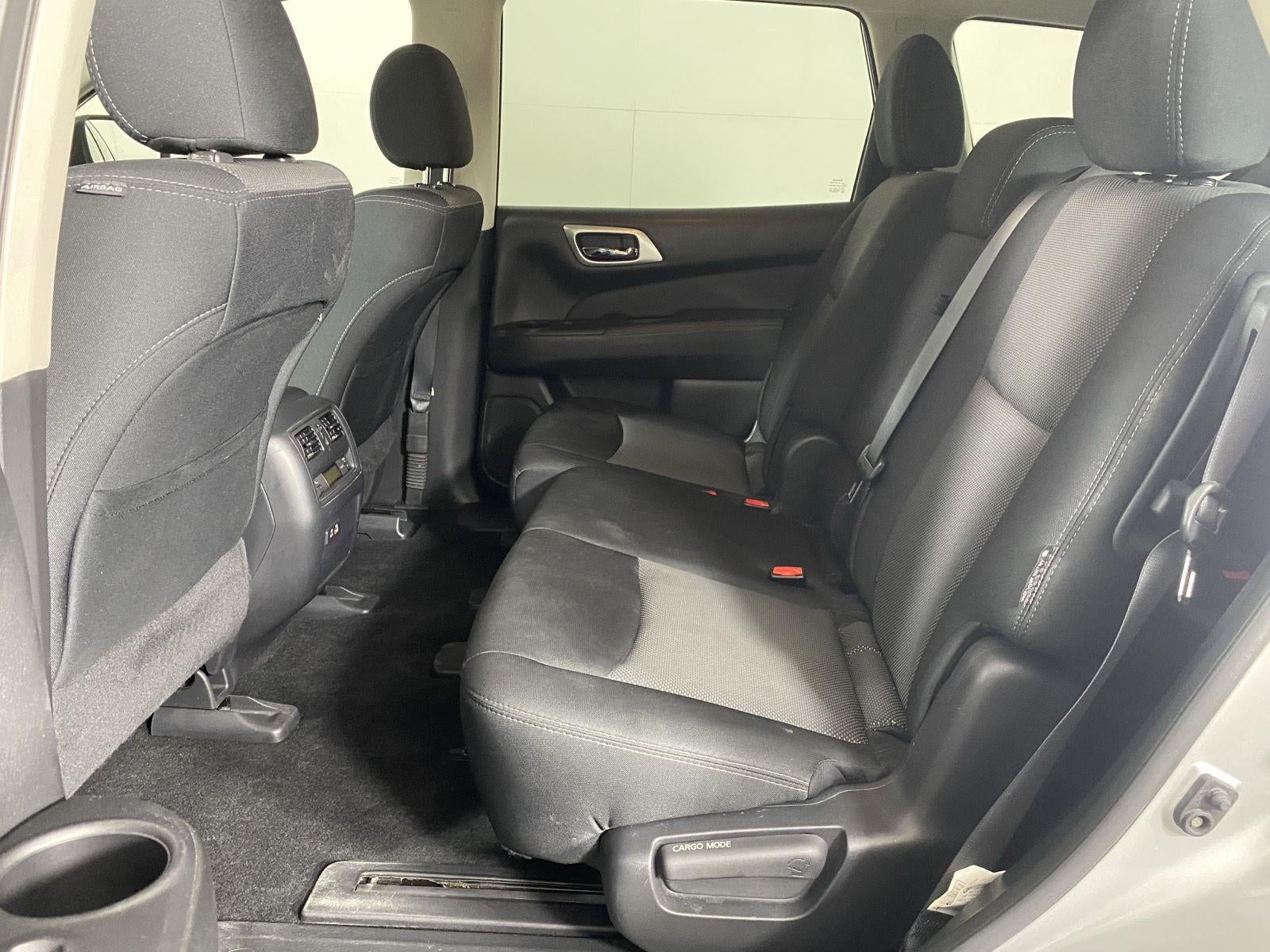 2019 Nissan Pathfinder SV