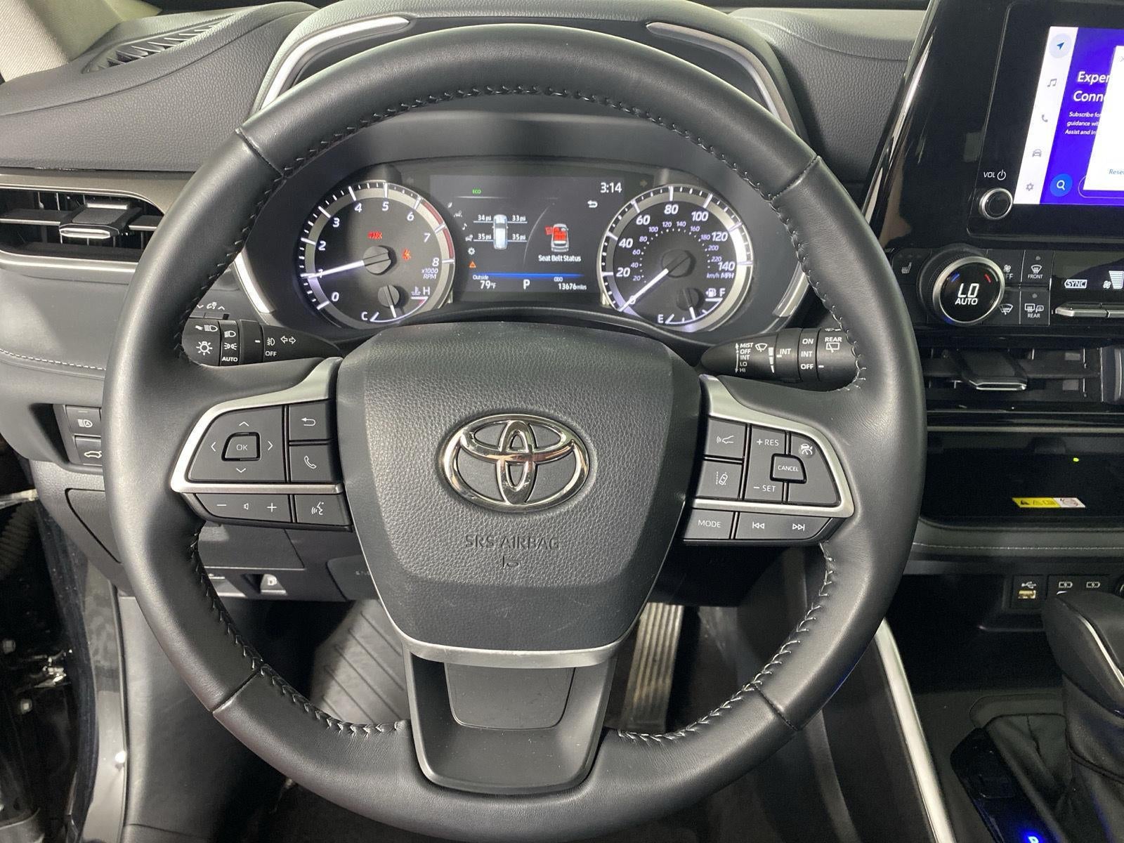 2023 Toyota Highlander XLE
