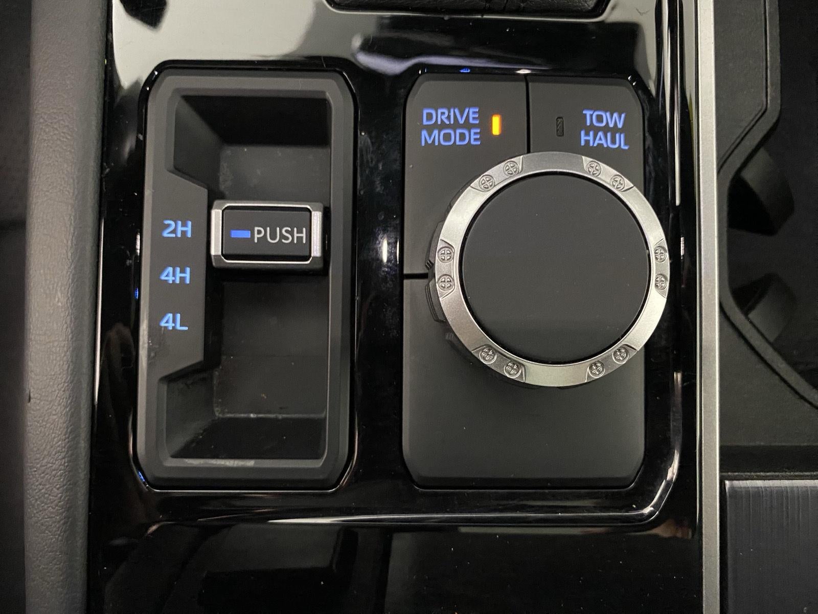 2024 Toyota Tundra Platinum HV