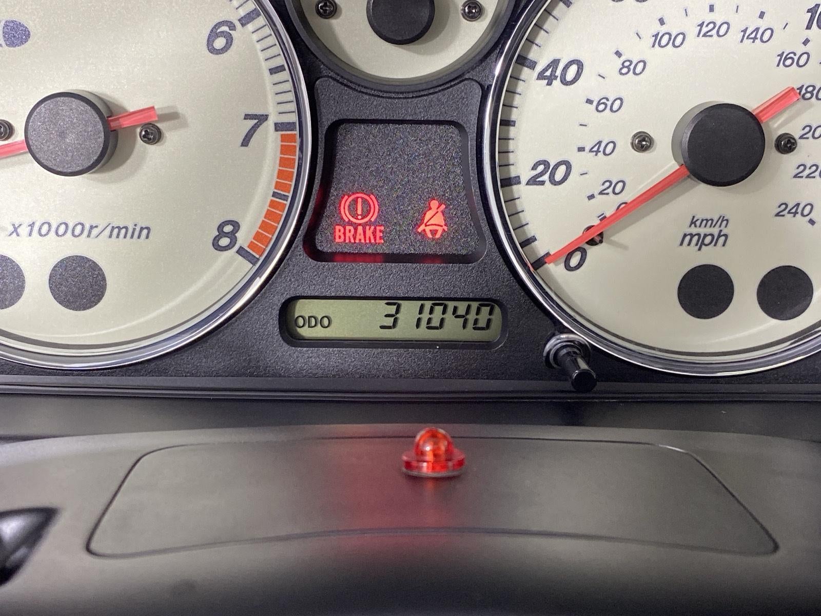 2001 Mazda Mazda MX-5 Miata Base